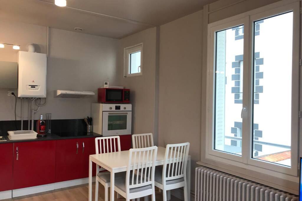 Apartament Rare Petit Cocon F1 Calme Possibilite Jacuzzi Hammam En Sus Chamalières Zewnętrze zdjęcie