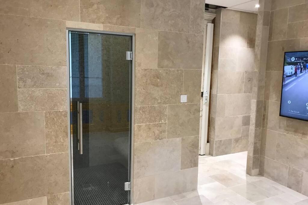 Apartament Rare Petit Cocon F1 Calme Possibilite Jacuzzi Hammam En Sus Chamalières Zewnętrze zdjęcie
