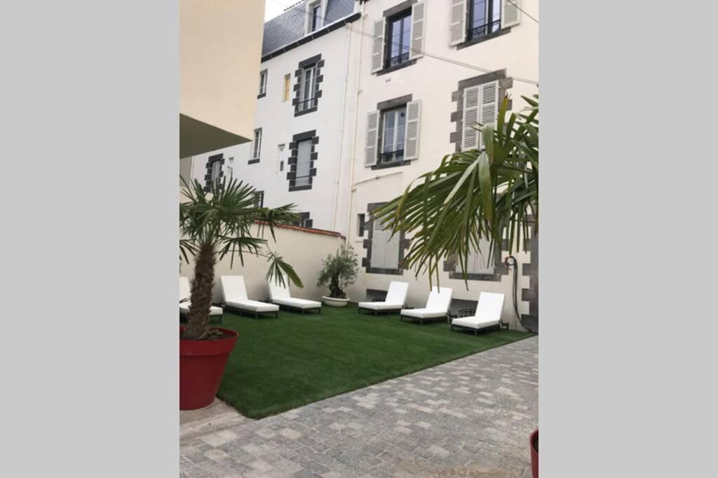 Apartament Rare Petit Cocon F1 Calme Possibilite Jacuzzi Hammam En Sus Chamalières Zewnętrze zdjęcie
